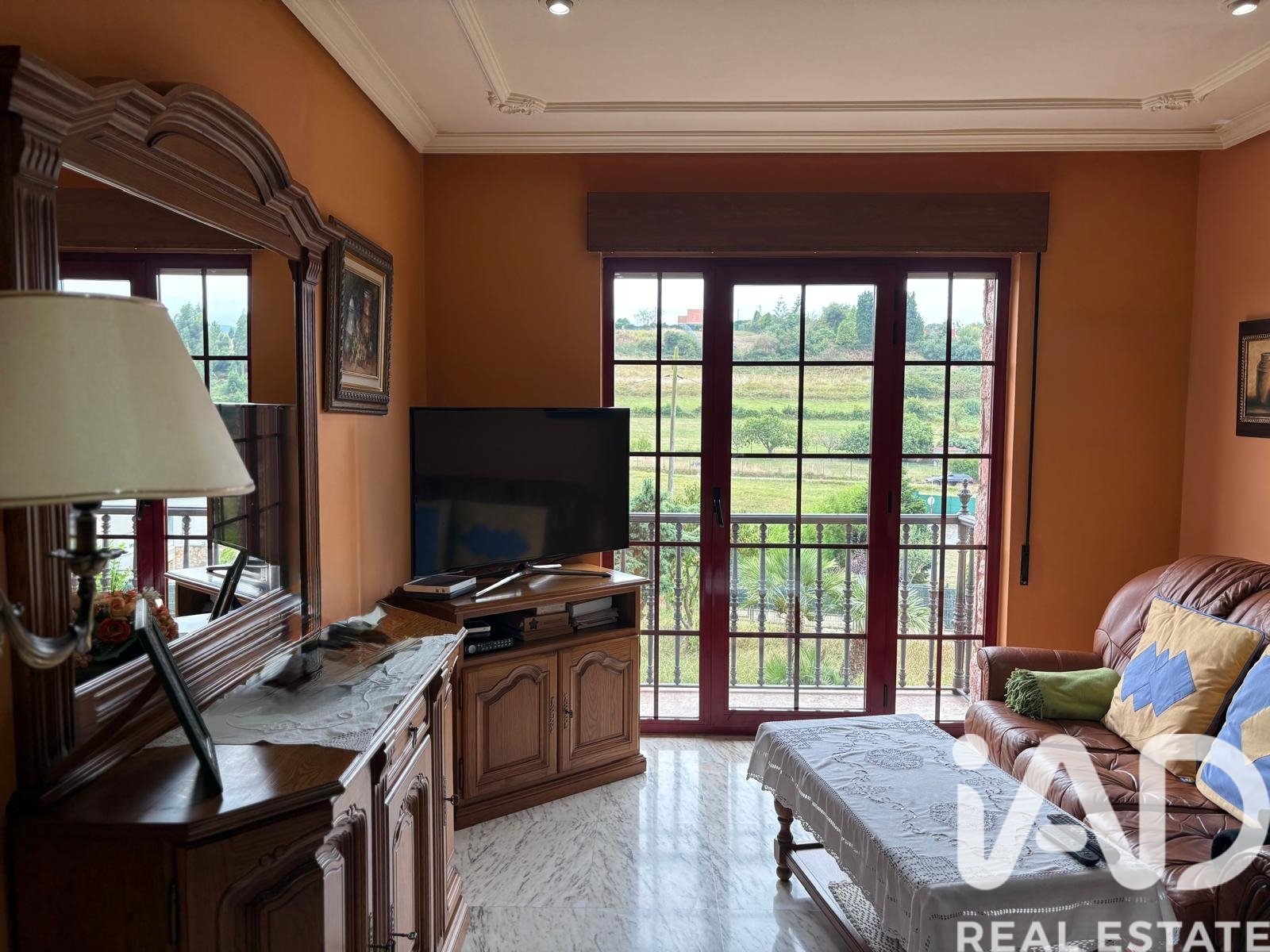 House in Aviles, Asturias, Spain 6 bedrooms, 368 sq.m. No. 152781