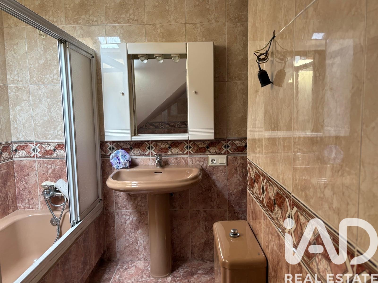 House in Aviles, Asturias, Spain 6 bedrooms, 368 sq.m. No. 152781