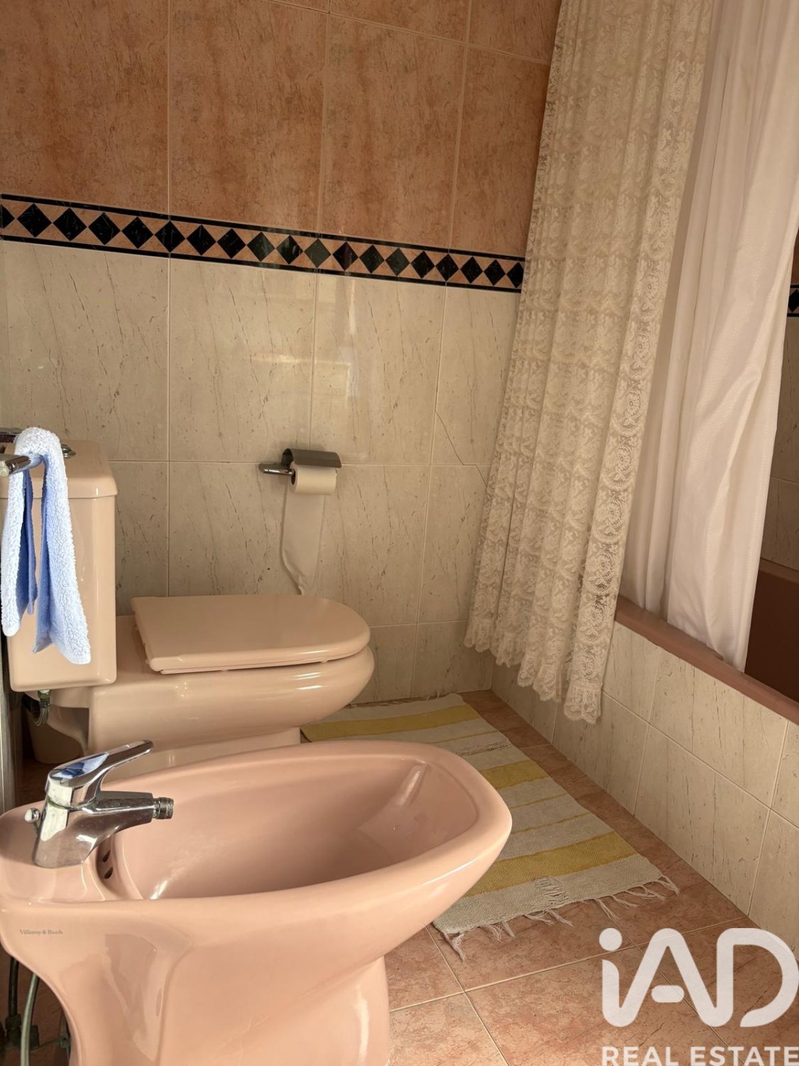House in Aviles, Asturias, Spain 6 bedrooms, 368 sq.m. No. 152781