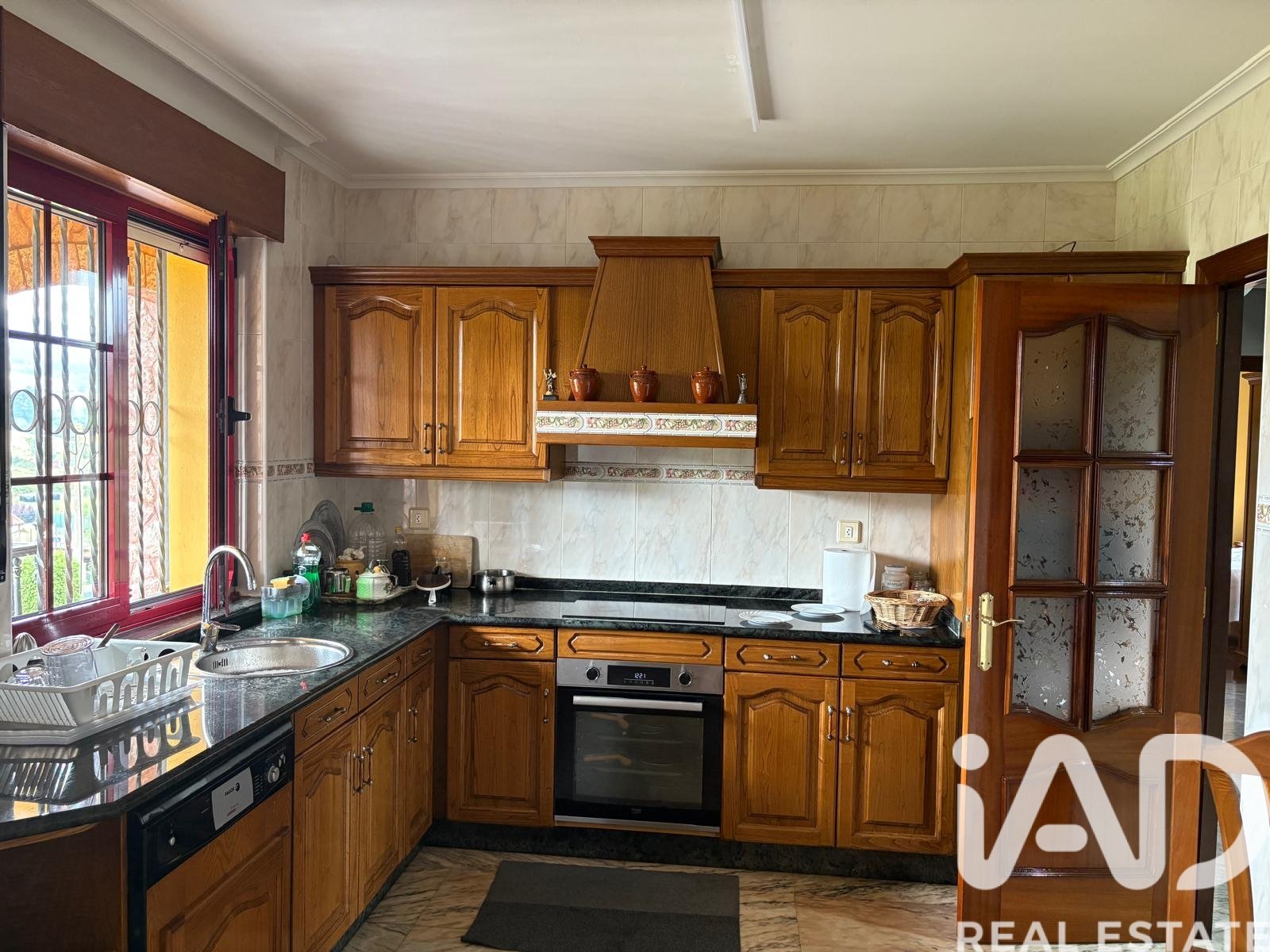 House in Aviles, Asturias, Spain 6 bedrooms, 368 sq.m. No. 152781