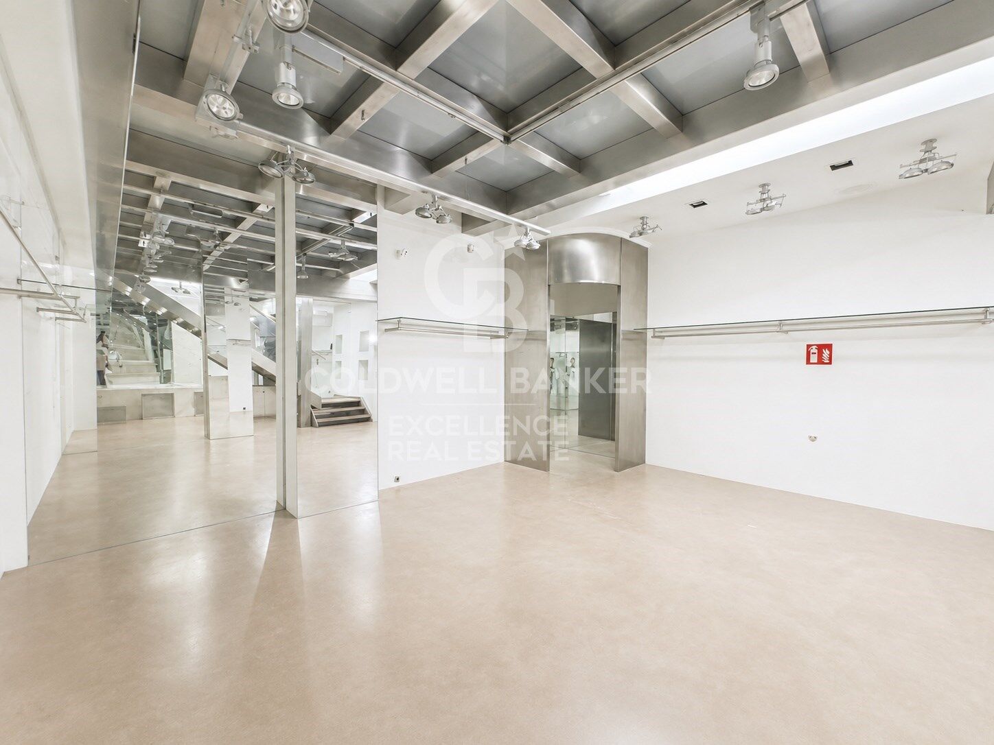Lokal usługowy w Valencia, Hiszpania 110 mkw. nr 179209