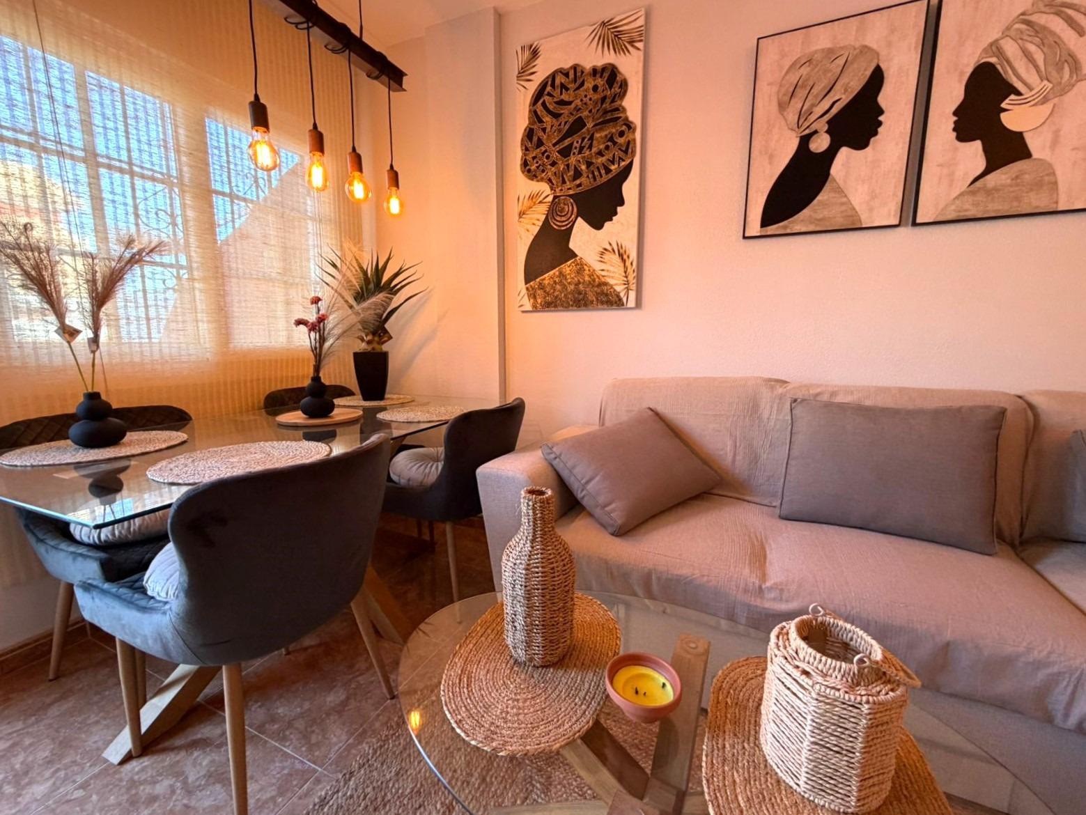 Townhouse à Villamartin, Alicante, Espagne 3 chambres, 120 m2 No. 189206