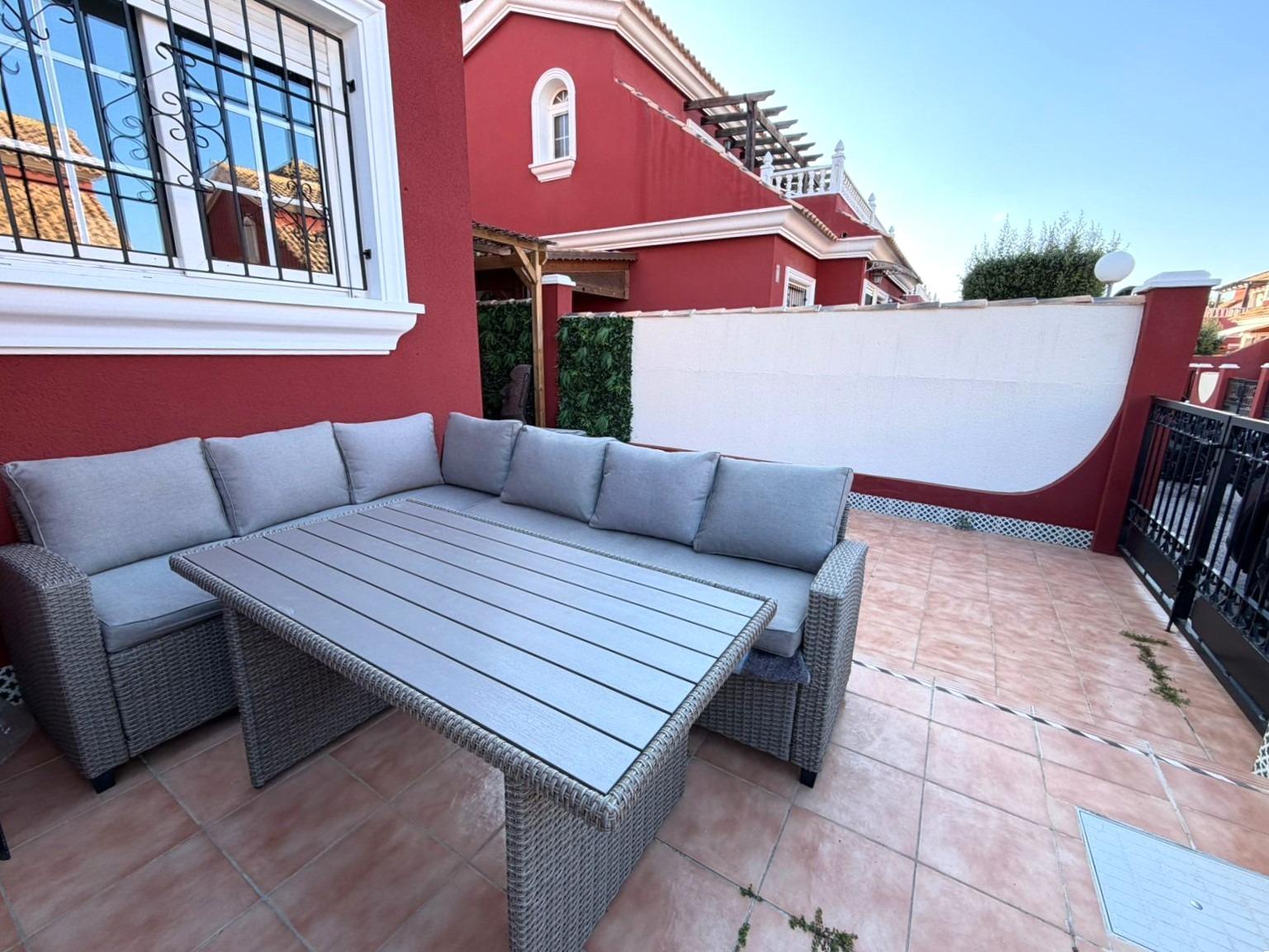 Townhouse à Villamartin, Alicante, Espagne 3 chambres, 120 m2 No. 189206
