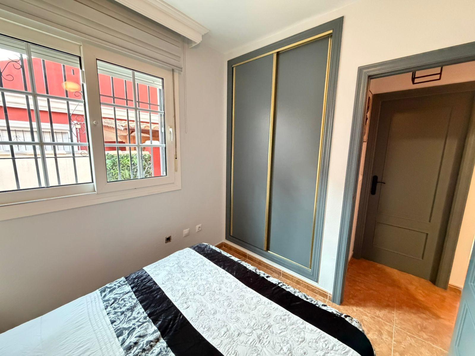 Townhouse à Villamartin, Alicante, Espagne 3 chambres, 120 m2 No. 189206