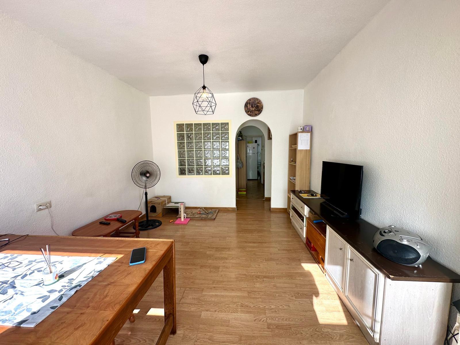 Apartamento en Torrevieja, Alicante, España 3 dormitorios, 90 m2 No. 188526