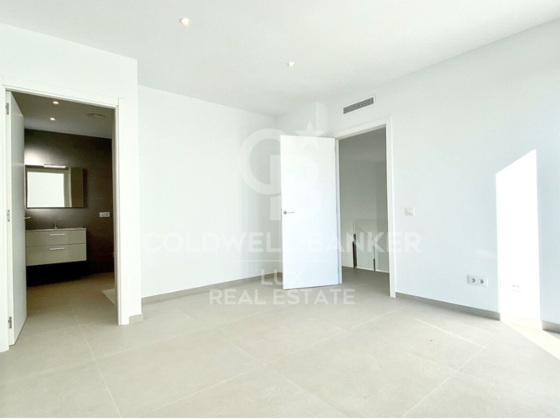 Casa a Empuriabrava, Girona, Spagna 4 camere da letto, 162 mq. N° 160279