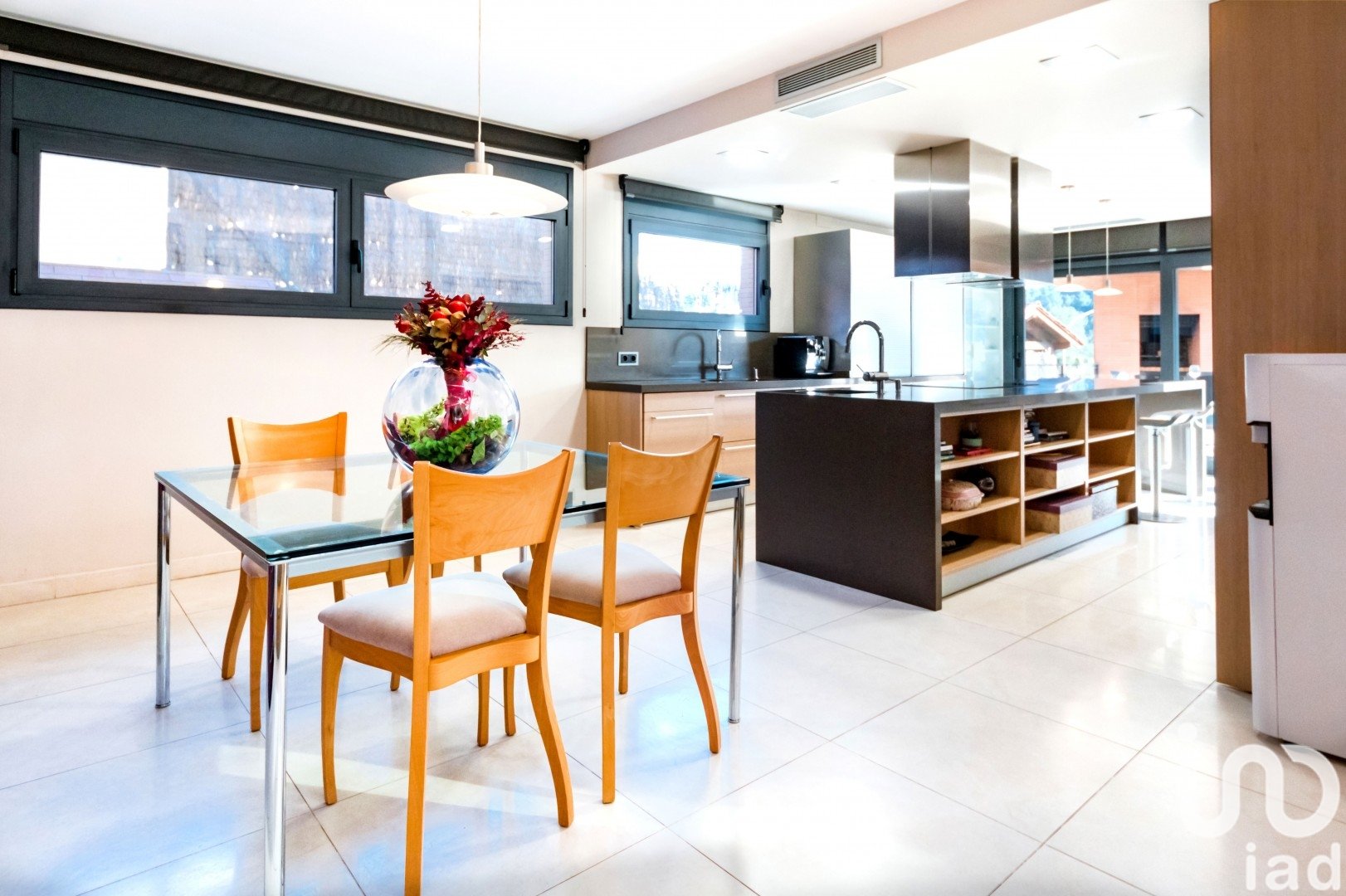 Сasa en Castellví de Rosanes, Barcelona, España 6 dormitorios, 420 m2 No. 153729