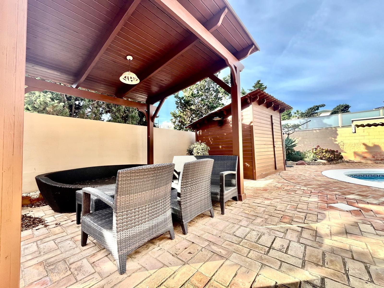 Villa Torrevieja, Alicante, Spānijā 4 istabas, 291 m2 Nr. 148520