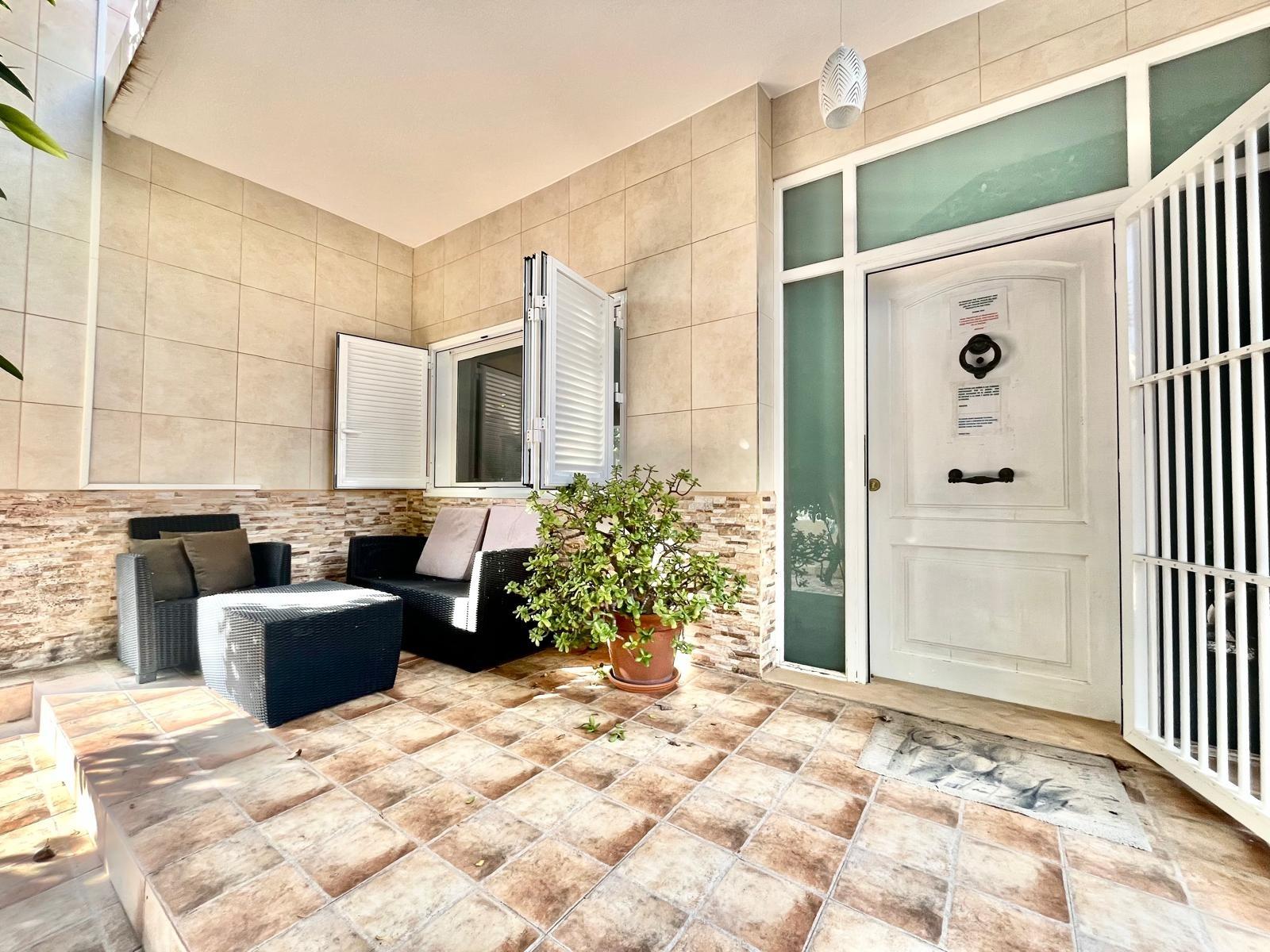 Villa Torrevieja, Alicante, Spānijā 4 istabas, 291 m2 Nr. 148520