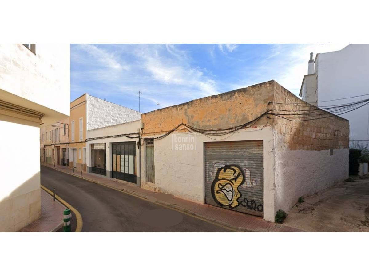 Zemes gabals Ciutadella De Menorca, Menorca, Spānijā 335 m2 Nr. 111000