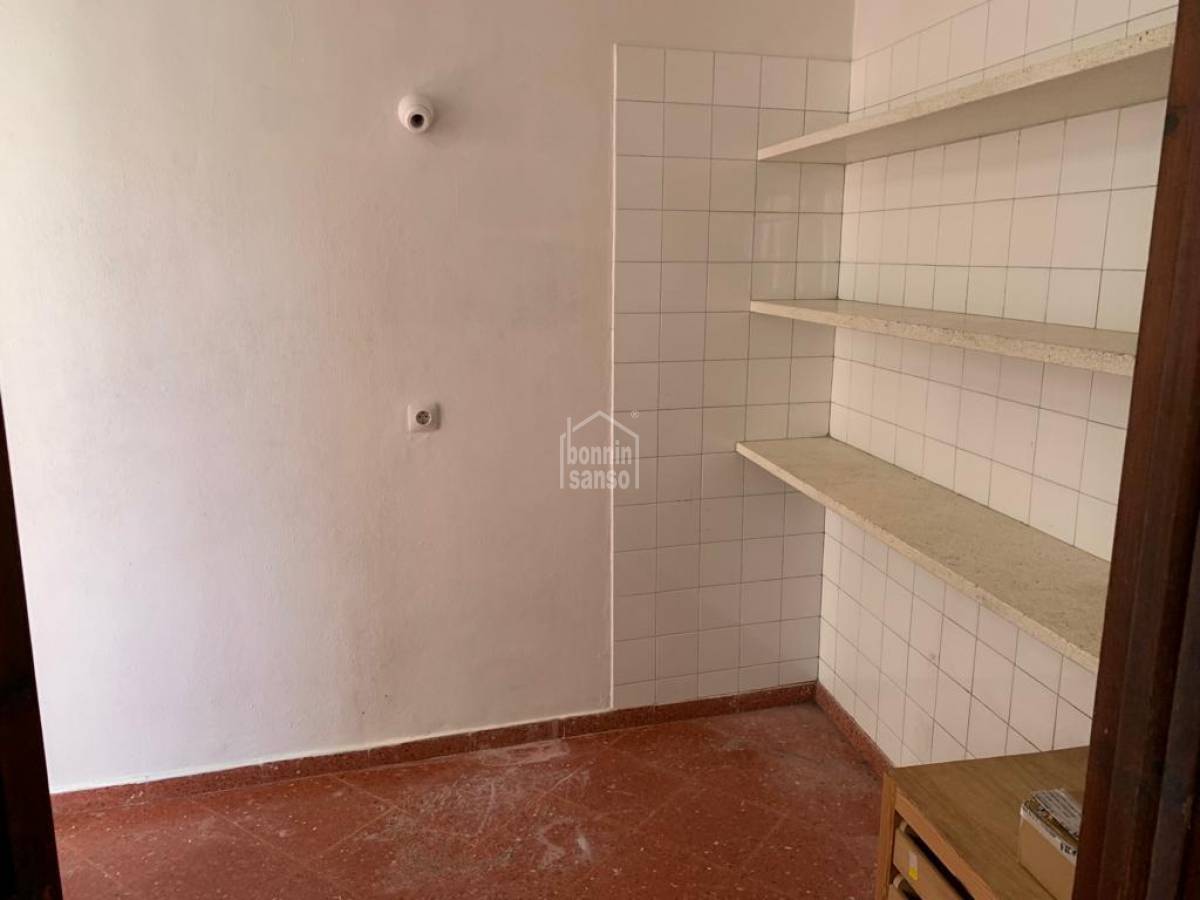 Appartamento a Ciutadella De Menorca, Menorca, Spagna 3 camere da letto, 121 mq. N° 164584