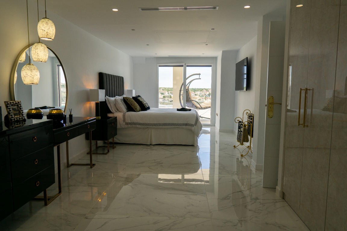 Villa in Ciudad Quesada, Alicante, Spain 4 bedrooms, 340 sq.m. No. 113886