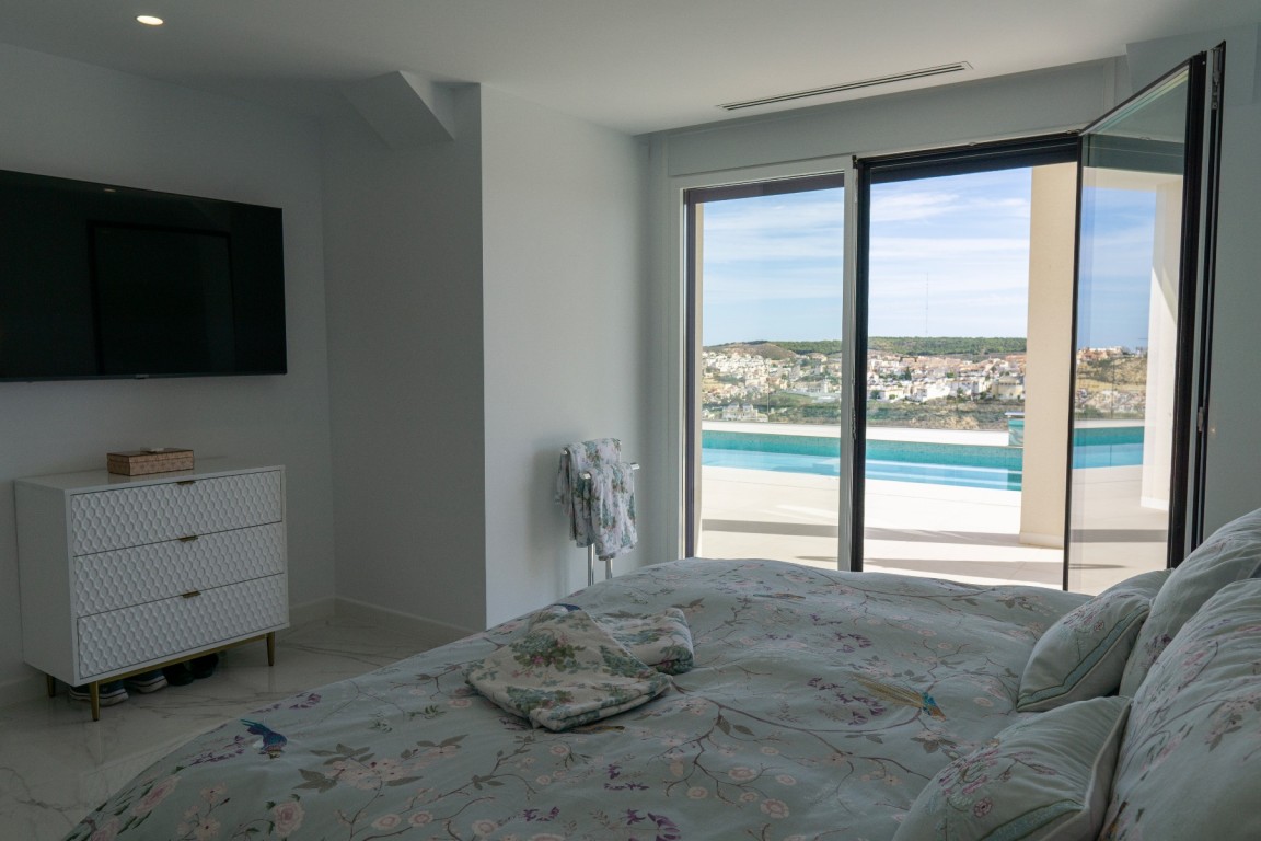 Villa in Ciudad Quesada, Alicante, Spain 4 bedrooms, 340 sq.m. No. 113886