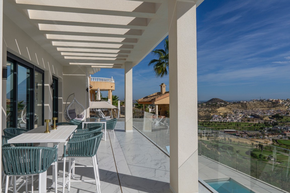 Villa in Ciudad Quesada, Alicante, Spain 4 bedrooms, 340 sq.m. No. 113886