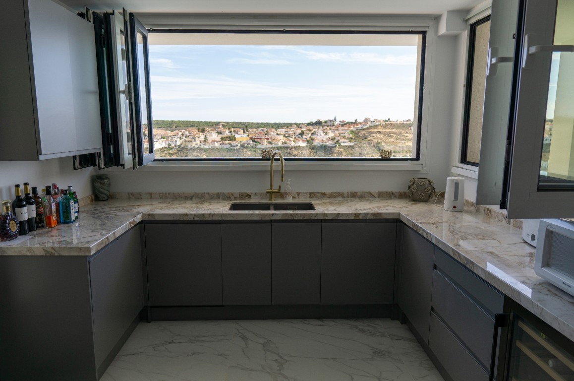 Villa in Ciudad Quesada, Alicante, Spain 4 bedrooms, 340 sq.m. No. 113886