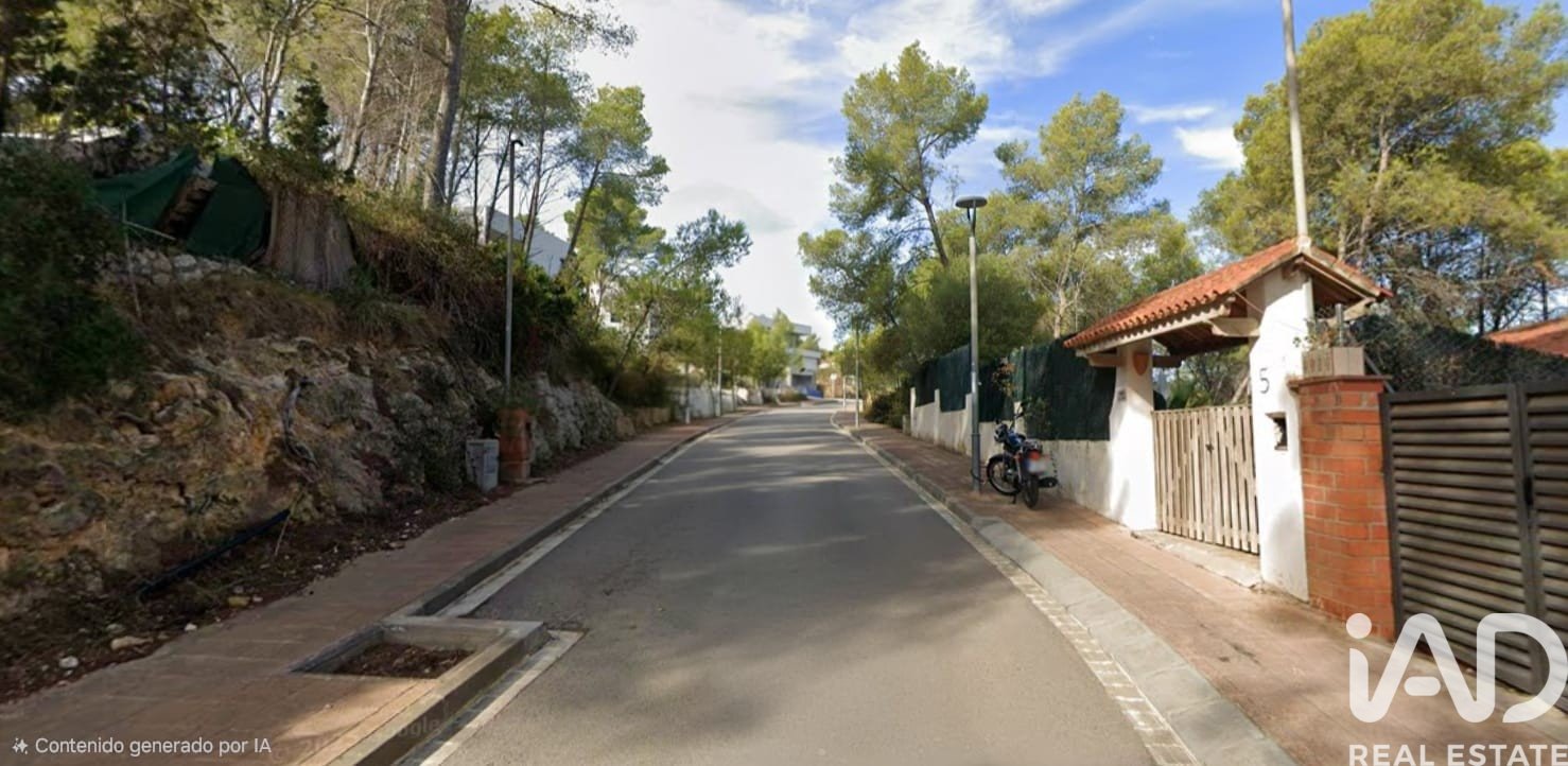 Land plot in Sant Pere de Ribes, Barcelona, Spain 603 sq.m. No. 172880