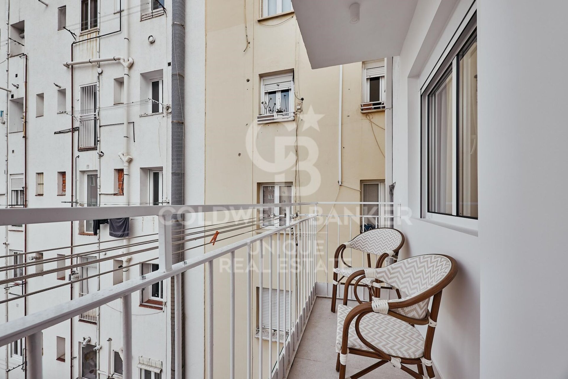 Квартира в Мадрид, Испания 3 спальни, 109м2 №158340