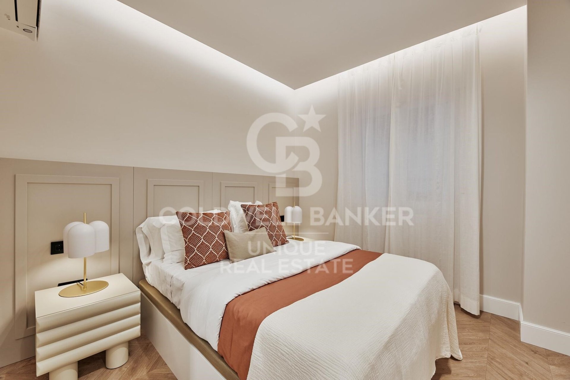 Apartment in Madrid, Spain 3 bedrooms, 129 sq.m. No. 158339