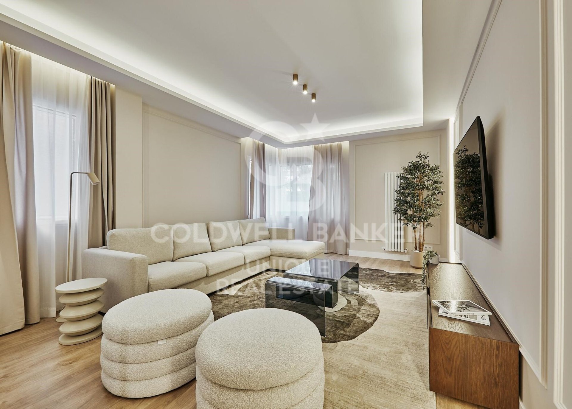 Wohnung in Madrid, Spanien 3 Schlafzimmer, 179 m2 Nr. 158341