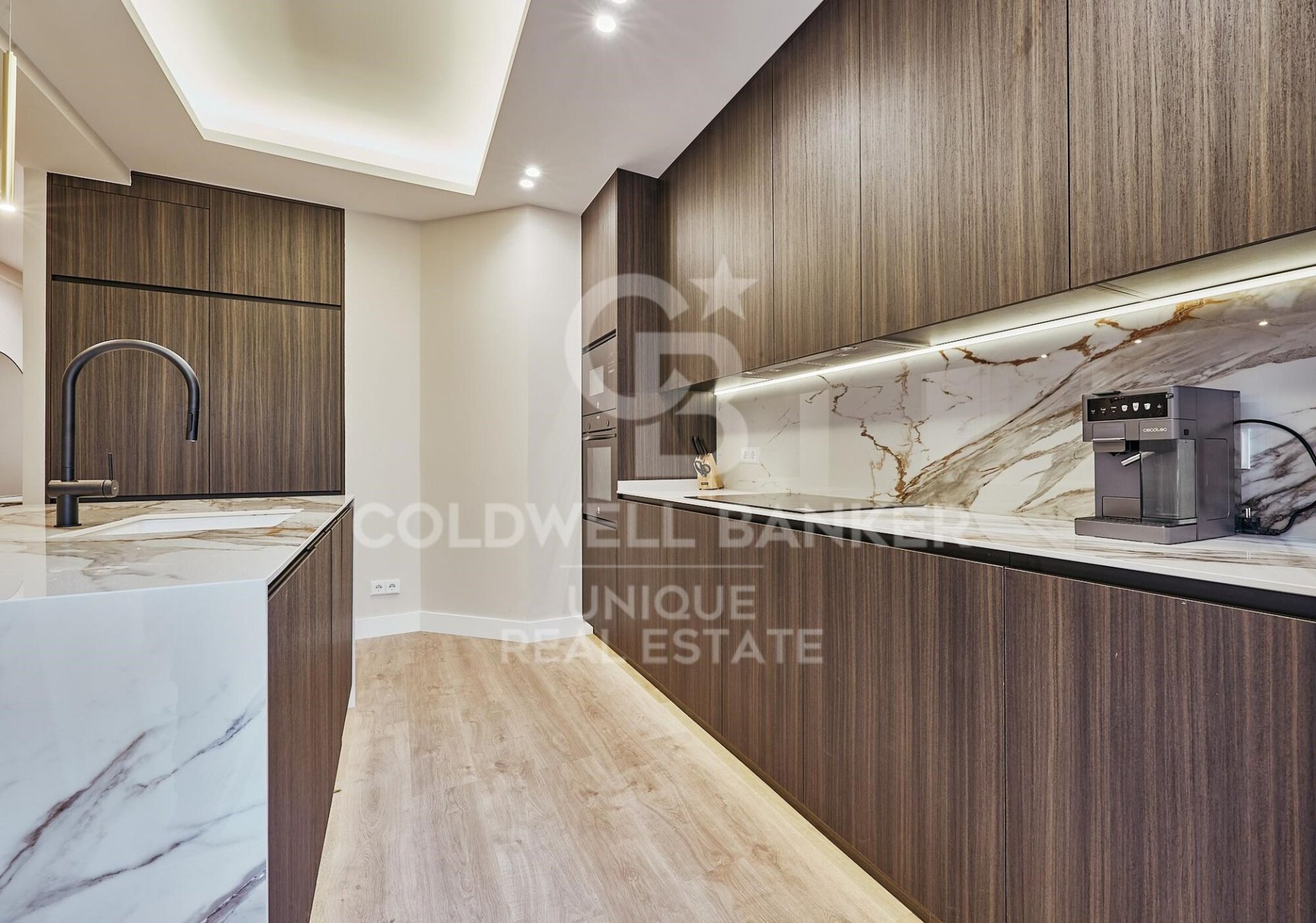 Wohnung in Madrid, Spanien 3 Schlafzimmer, 179 m2 Nr. 158341