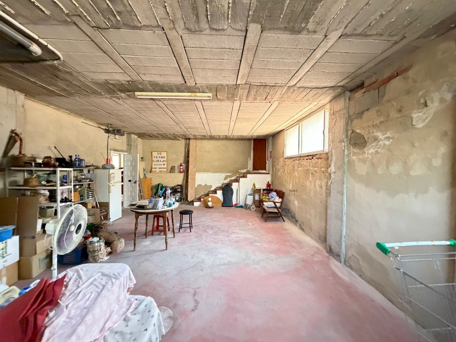 Commercial property in Torrevieja, Alicante, Spain 2800 sq.m. No. 177532
