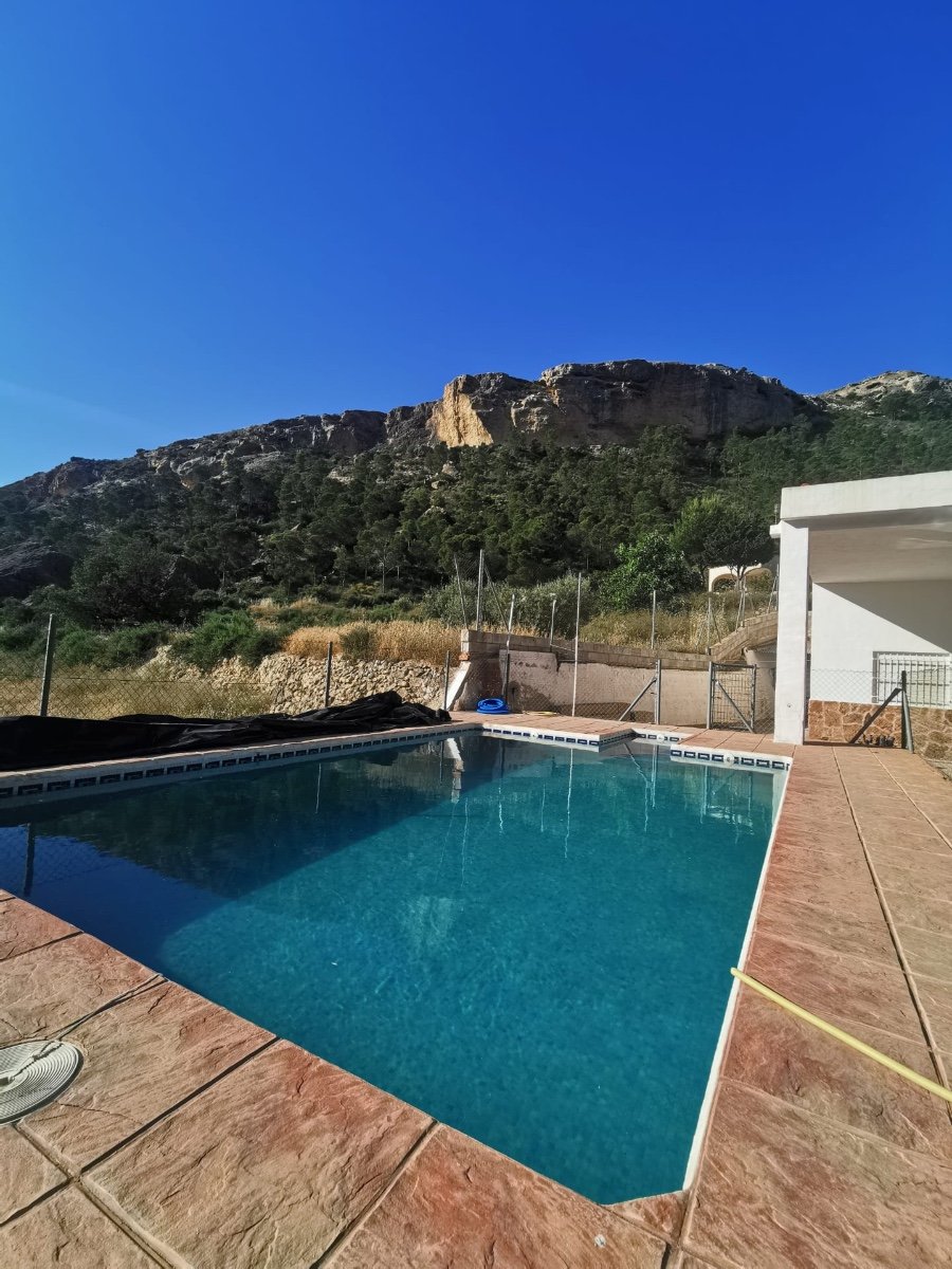Finca Barrio De La Estacion De Crevillente, Alicante, Spānijā 4 istabas, 150 m2 Nr. 189866