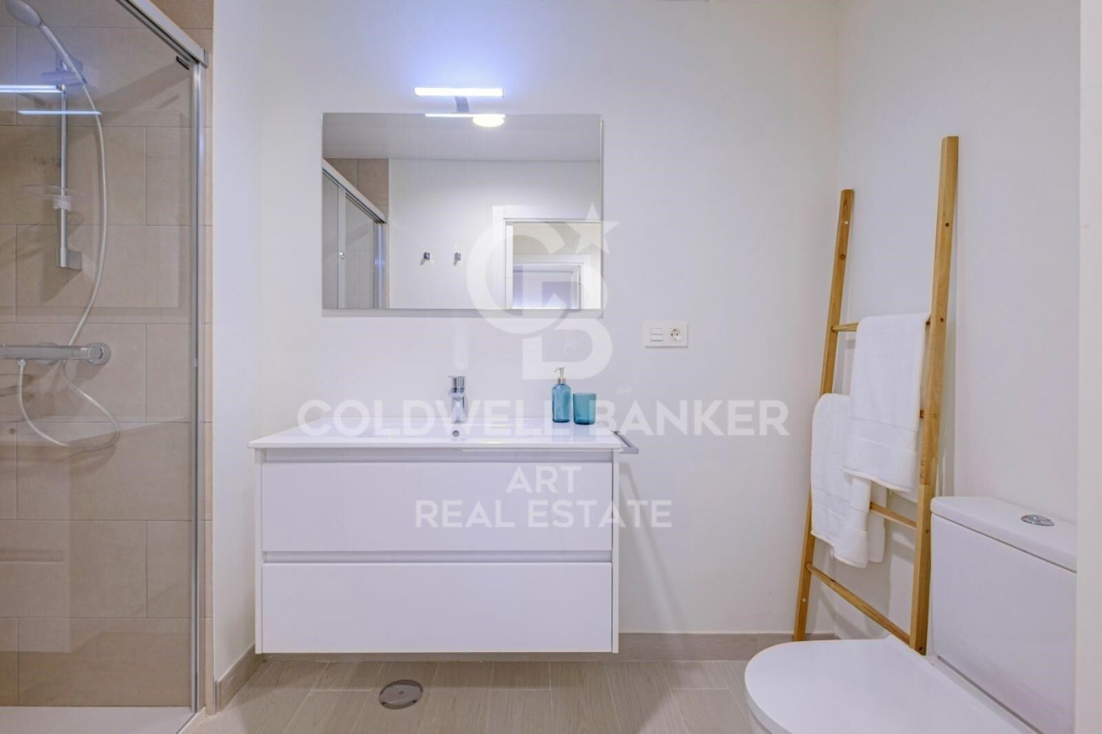 Apartamento en Casares, Málaga, España 3 dormitorios, 121 m2 No. 158794