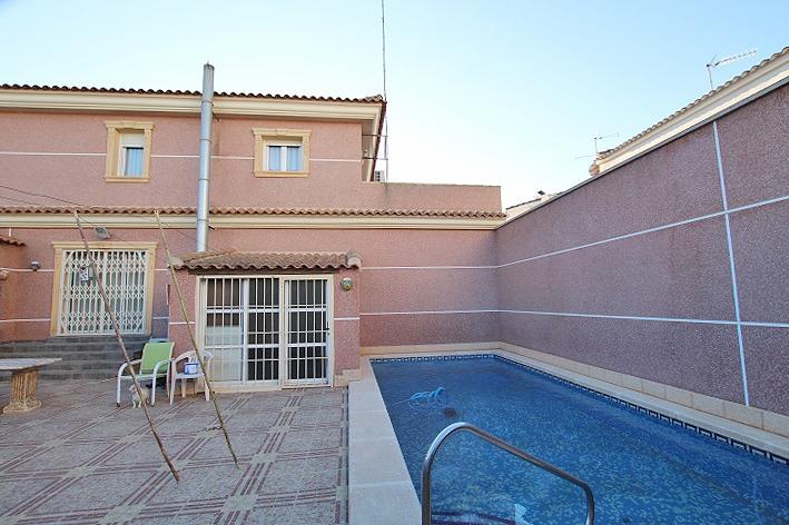 Villa à Formentera del Segura, Alicante, Espagne 6 chambres, 322 m2 No. 156100