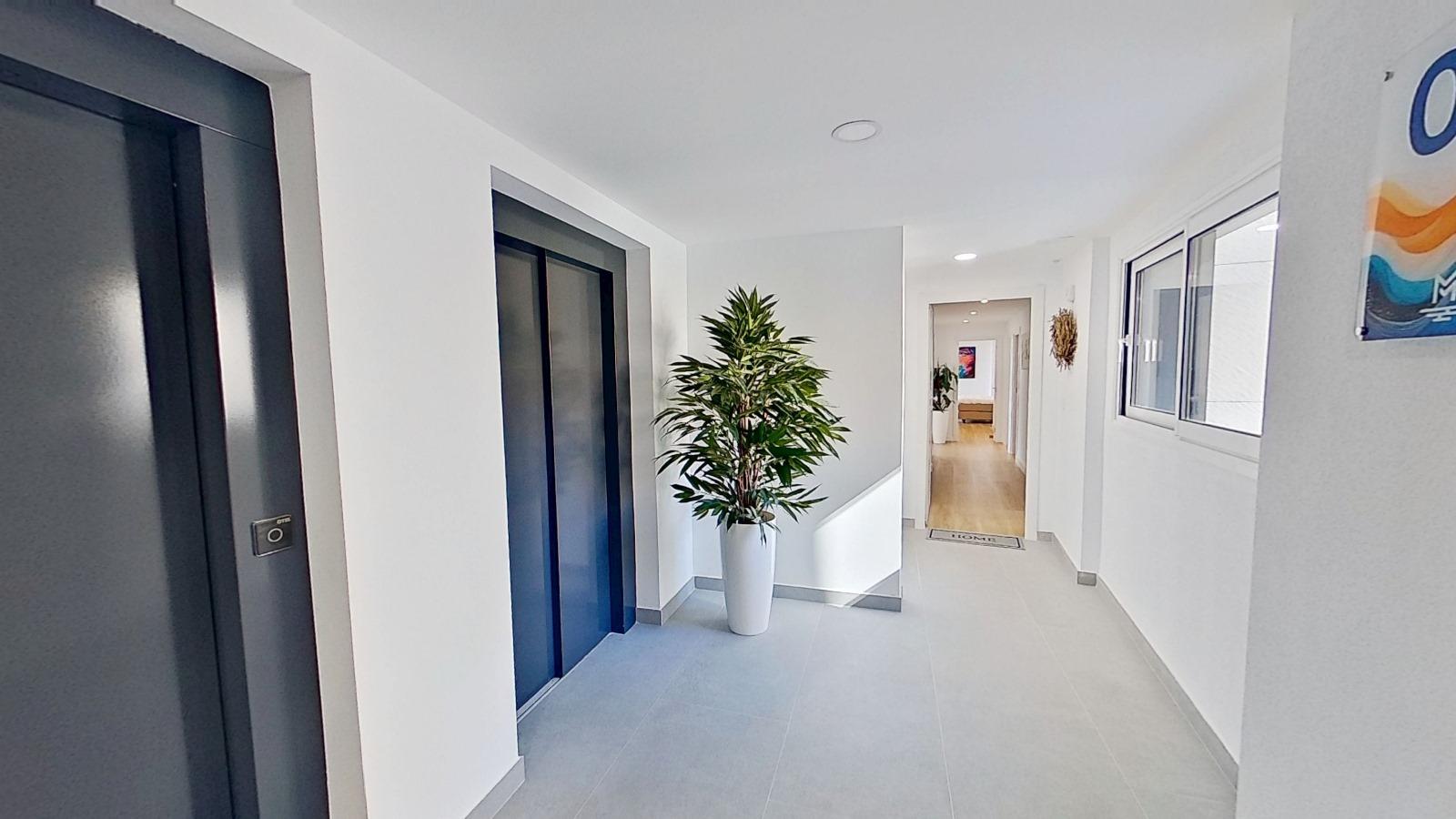 Apartment in Benidorm, Alicante, Spain 2 bedrooms, 228 sq.m. No. 149198