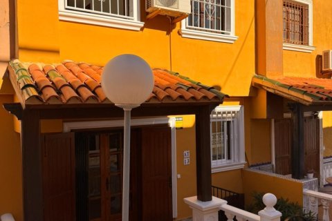 Бунгало в Торревьеха, Аликанте, Испания 2 спальни, 74м2 №149196