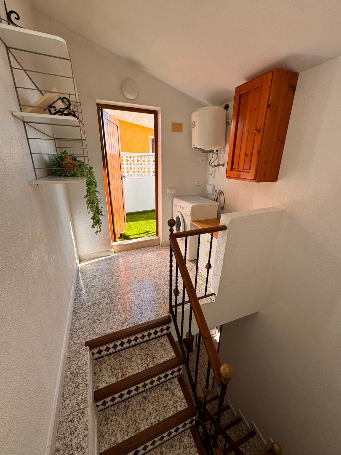 Bungalow en Torrevieja, Alicante, España 2 dormitorios, 74 m2 No. 149196