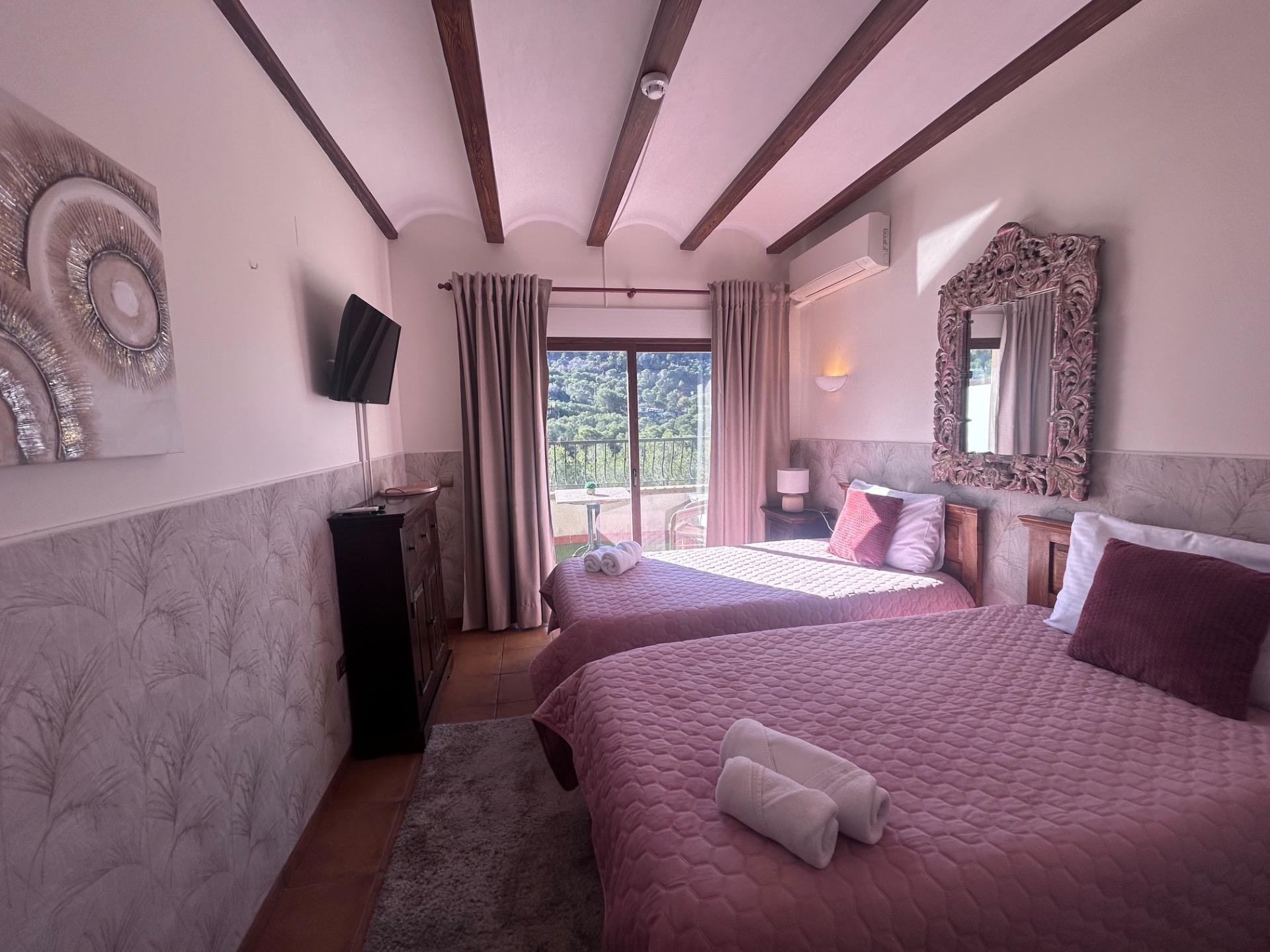 Hotelli Finestrat, Alicante, Espanja 12 makuuhuonetta, 800 m2 No. 149199