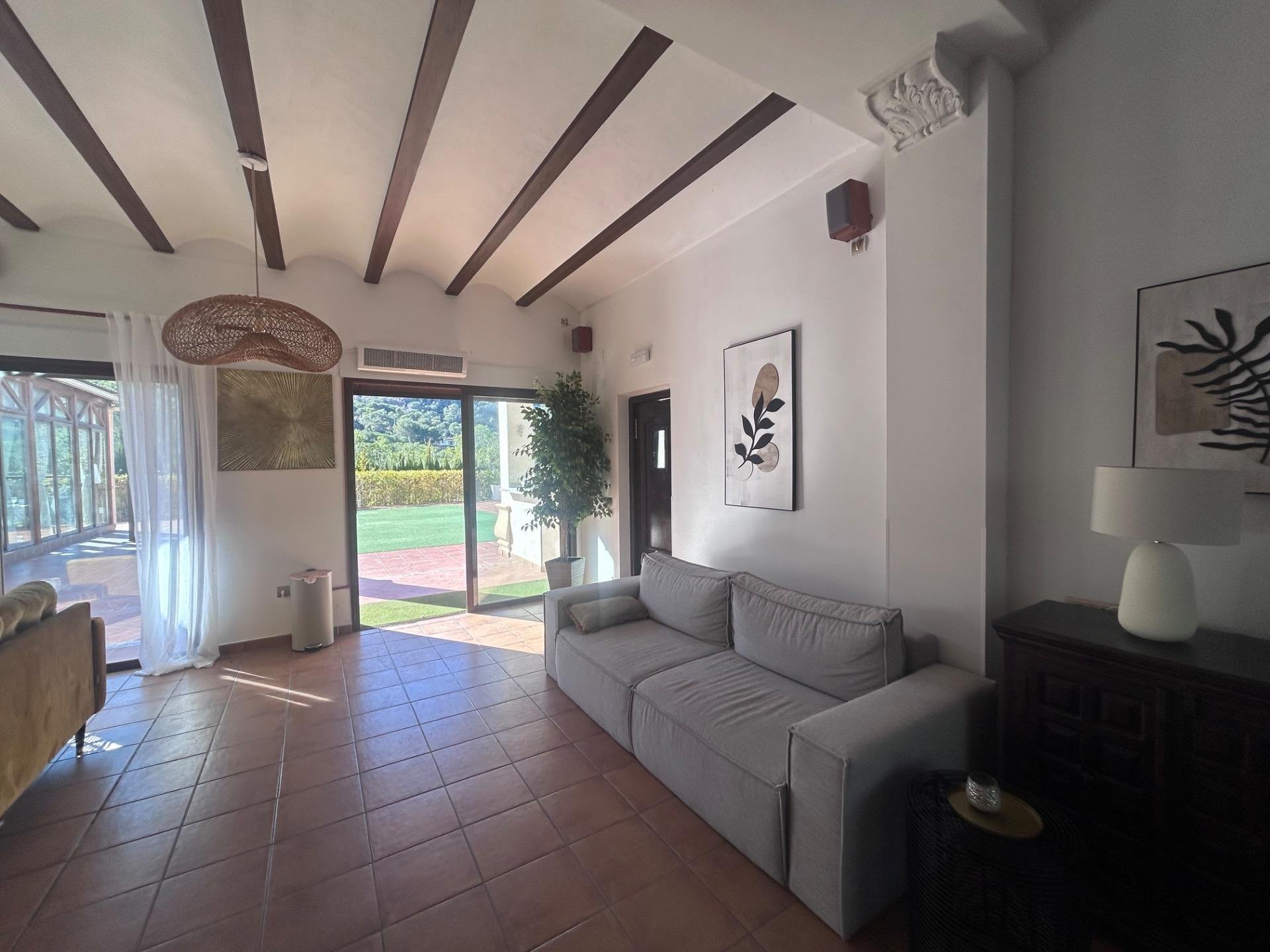 Hotelli Finestrat, Alicante, Espanja 12 makuuhuonetta, 800 m2 No. 149199