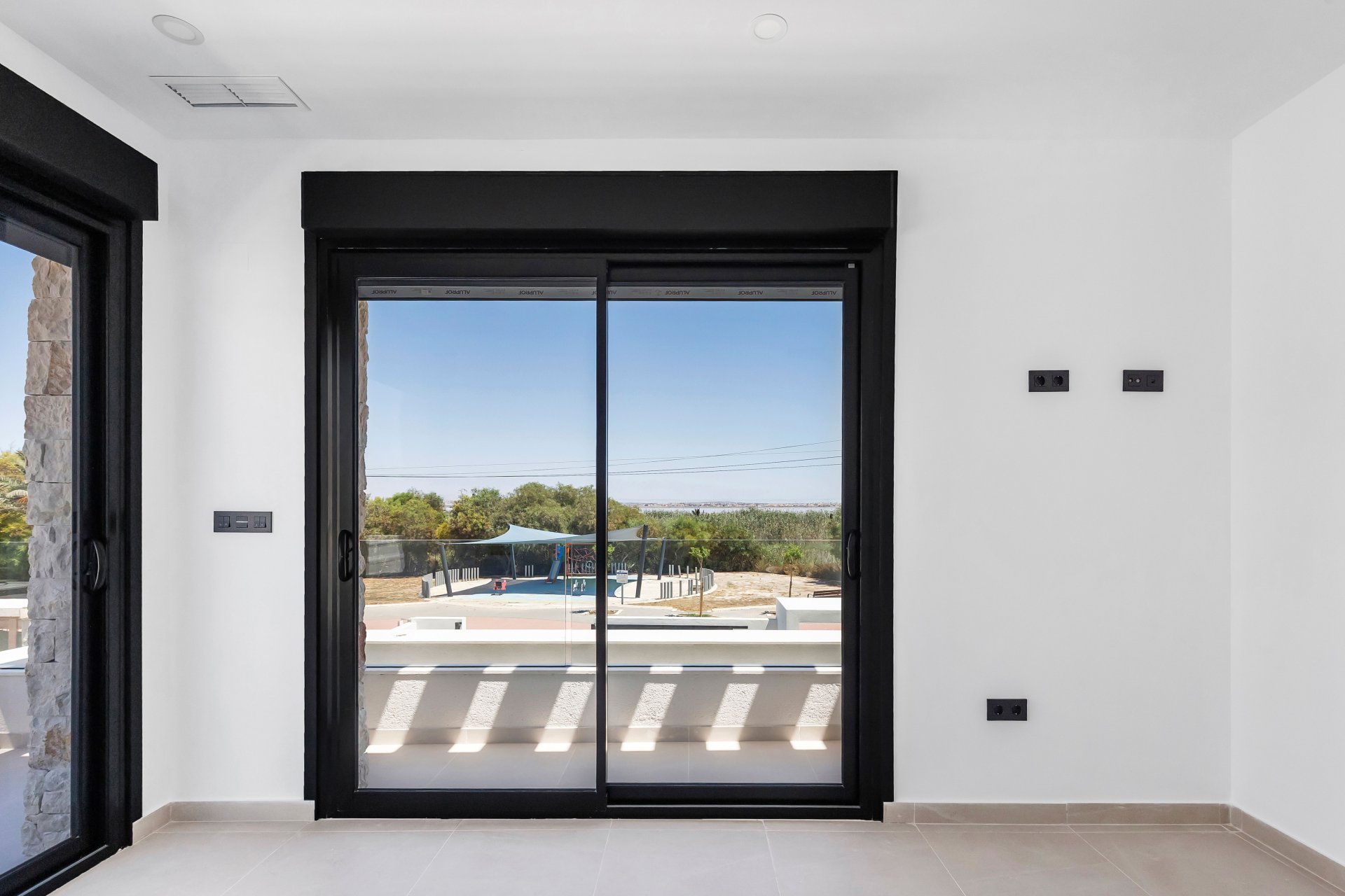 Villa in Los Balcones, Alicante, Spanien 4 Schlafzimmer, 178 m2 Nr. 191612