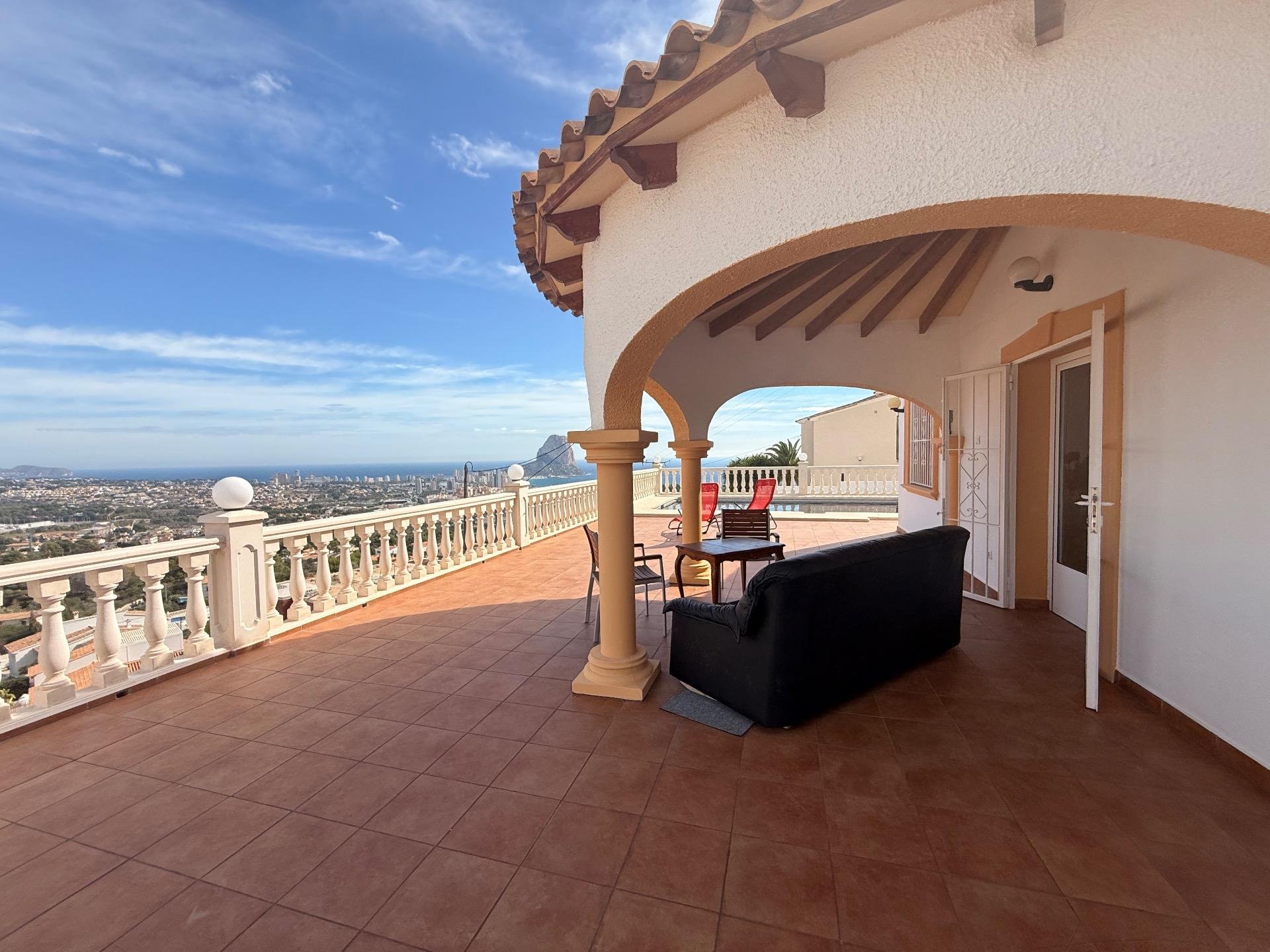 Villa in Calpe, Alicante, Spain 384 sq.m. No. 139856