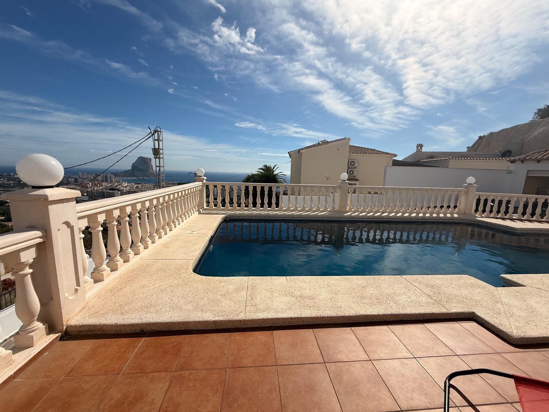 Villa in Calpe, Alicante, Spain 384 sq.m. No. 139856