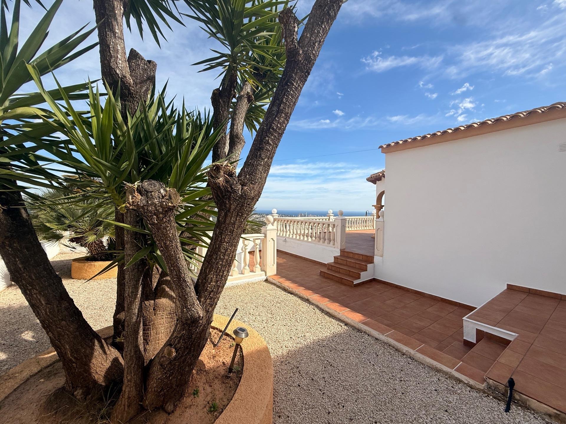 Villa in Calpe, Alicante, Spain 384 sq.m. No. 139856