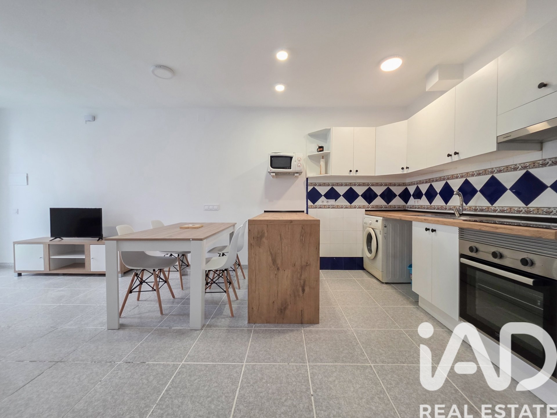 Townhouse in Manilva, Malaga, Spain 2 bedrooms, 90 sq.m. No. 172320