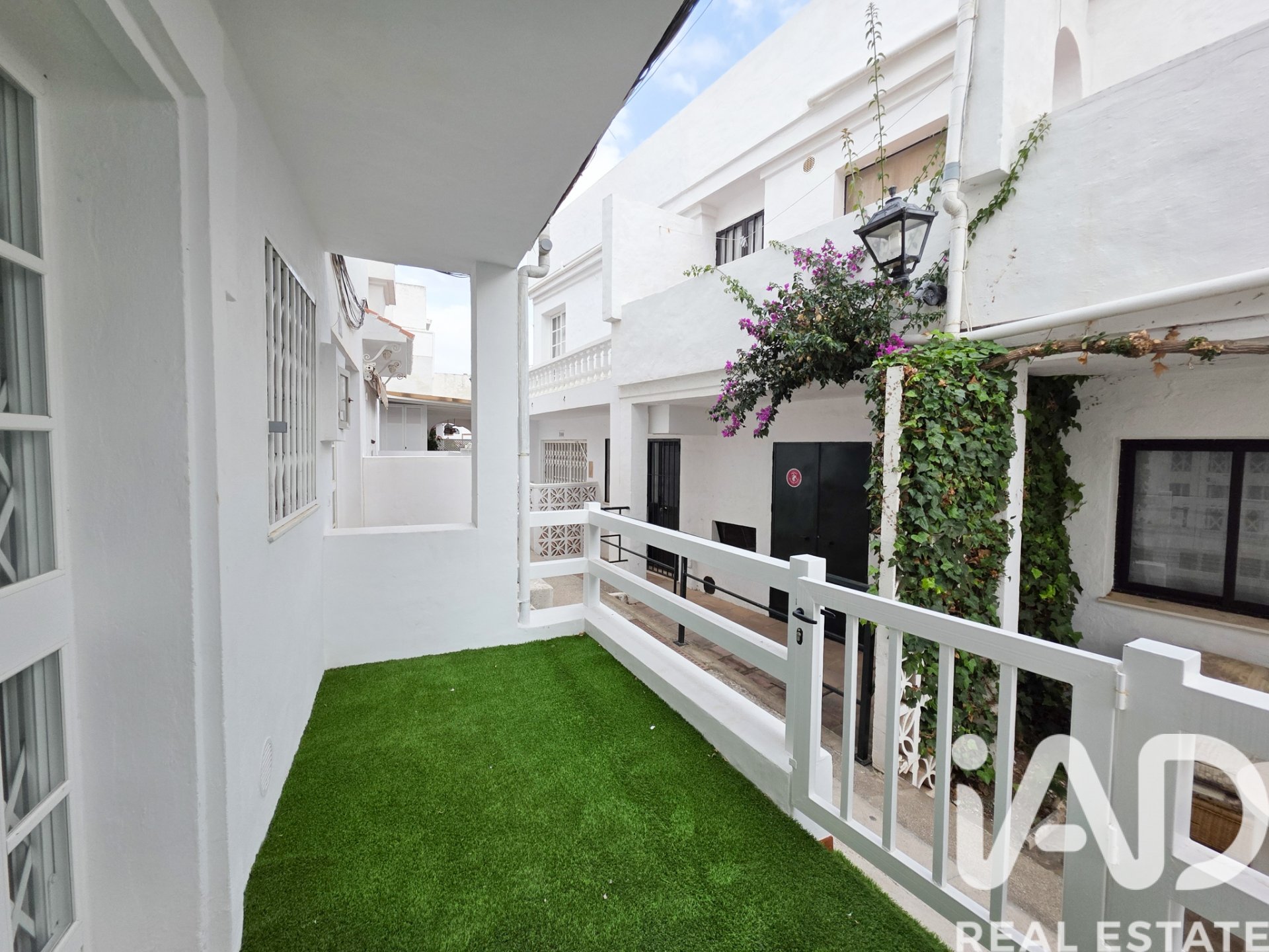 Townhouse in Manilva, Malaga, Spain 2 bedrooms, 90 sq.m. No. 172320