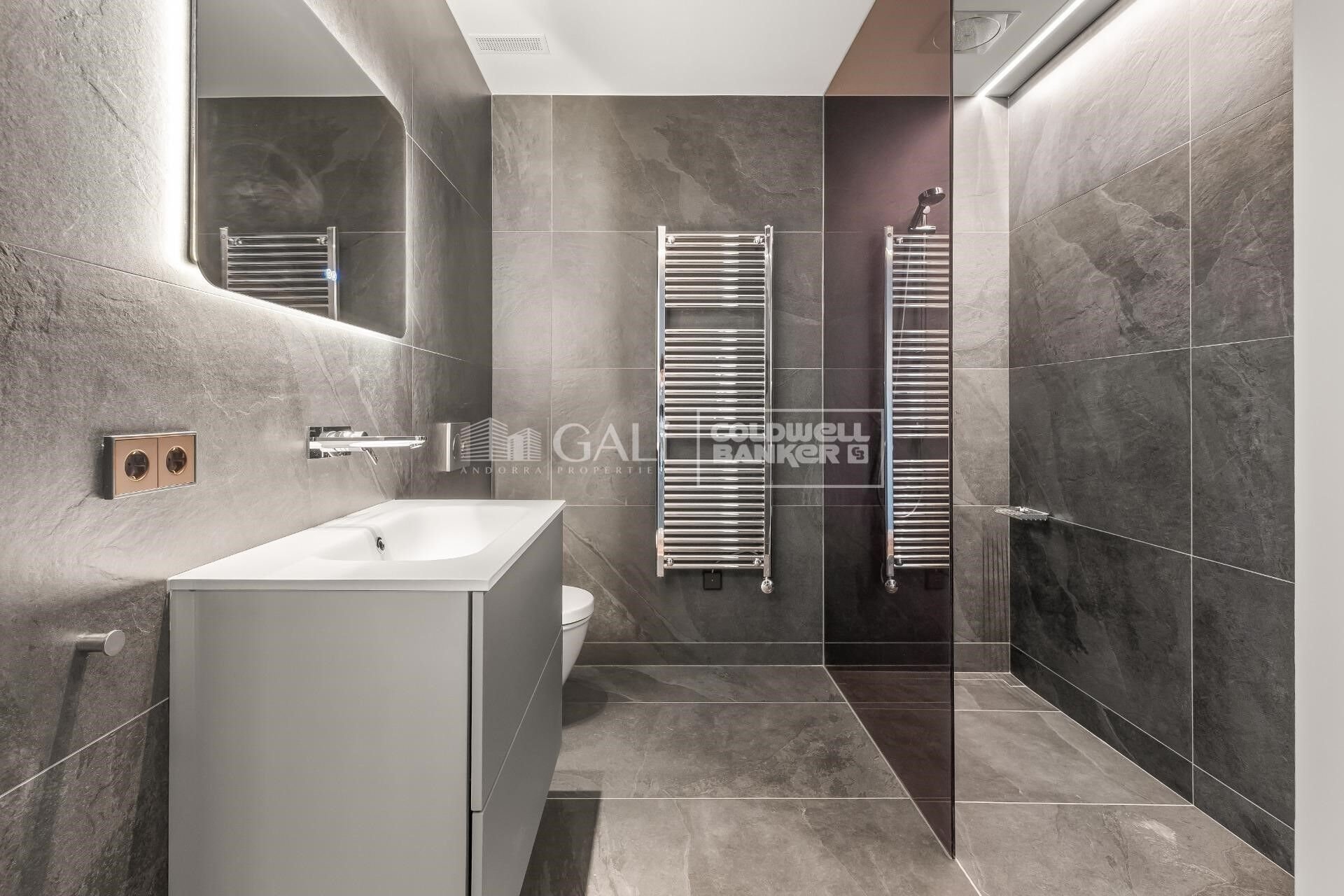 Wohnung in Principado De Andorra (Ninguna Poblacion Tiene C.P.), Lleida, Spanien 3 Schlafzimmer, 110 m2 Nr. 160069