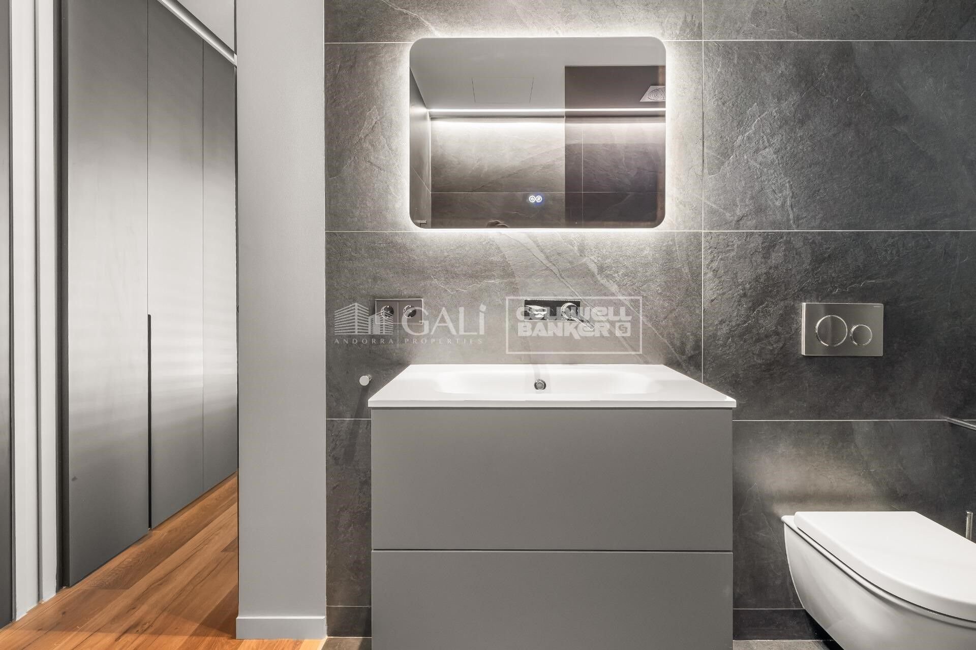 Wohnung in Principado De Andorra (Ninguna Poblacion Tiene C.P.), Lleida, Spanien 3 Schlafzimmer, 110 m2 Nr. 160069