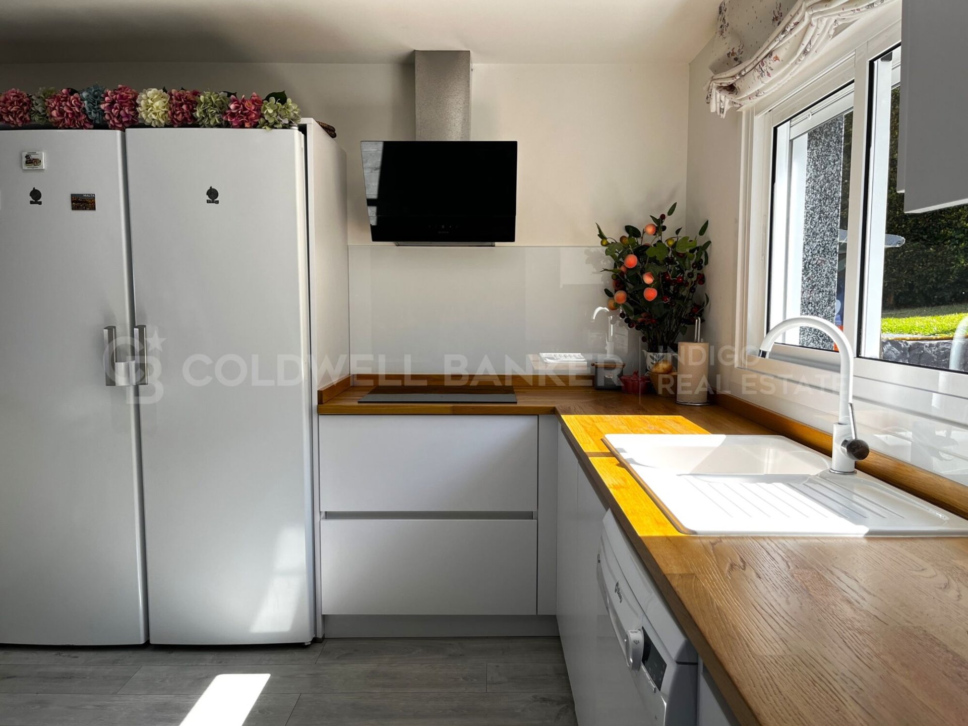 Huvila Vigo, Pontevedra, Espanja 4 makuuhuonetta, 293 m2 No. 160071