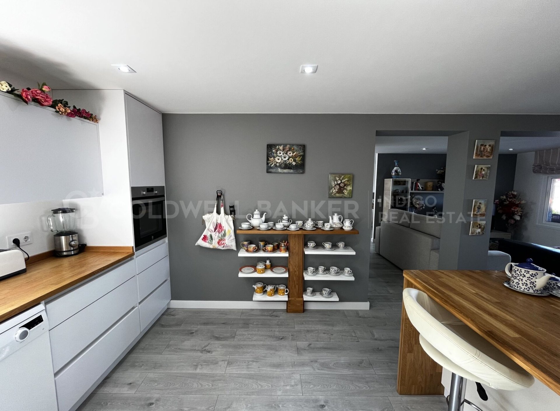 Huvila Vigo, Pontevedra, Espanja 4 makuuhuonetta, 293 m2 No. 160071