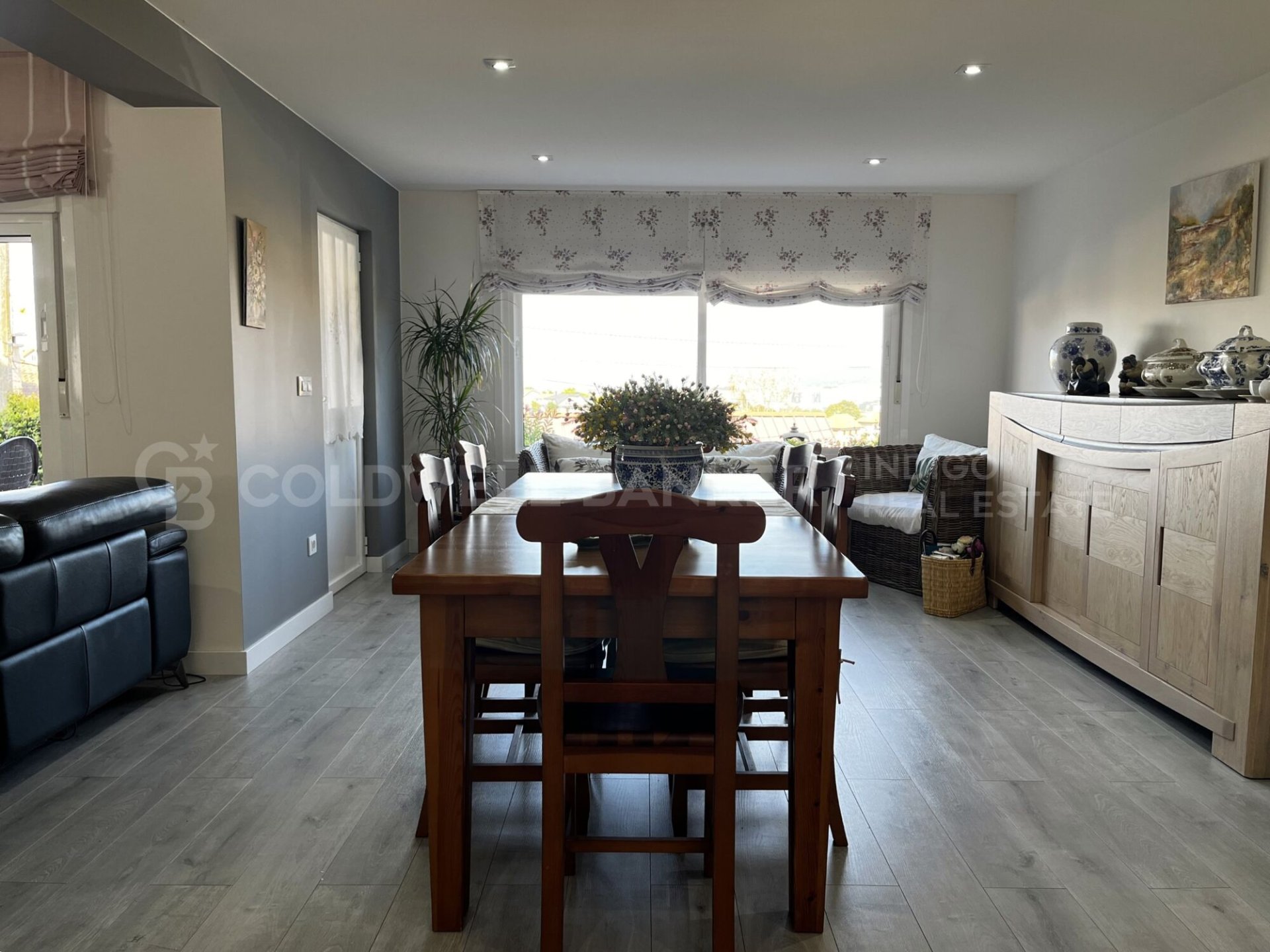Huvila Vigo, Pontevedra, Espanja 4 makuuhuonetta, 293 m2 No. 160071
