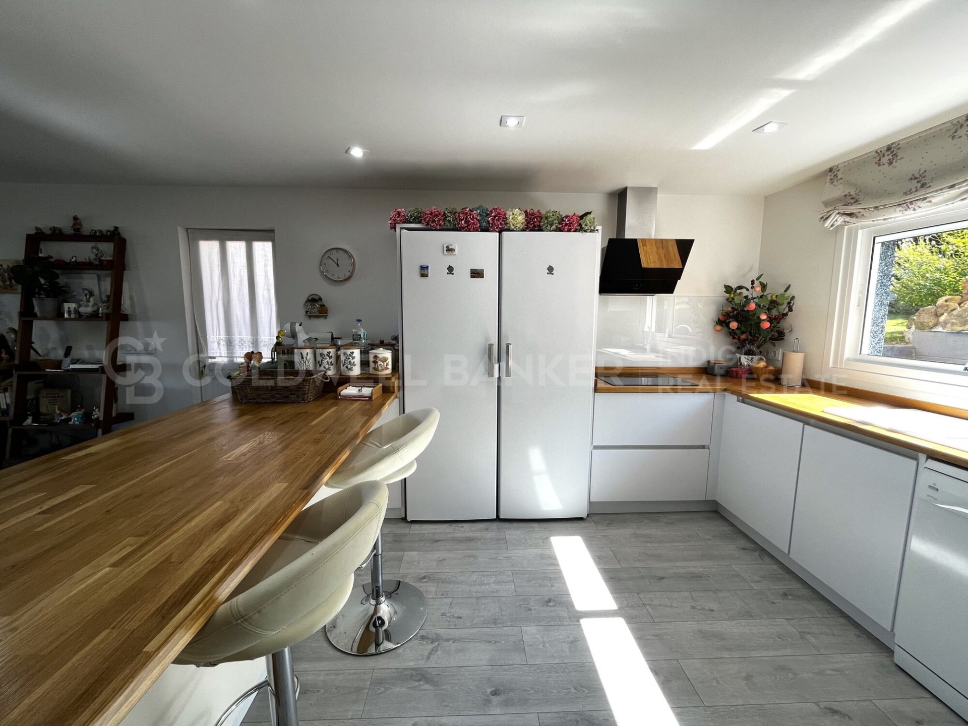 Huvila Vigo, Pontevedra, Espanja 4 makuuhuonetta, 293 m2 No. 160071