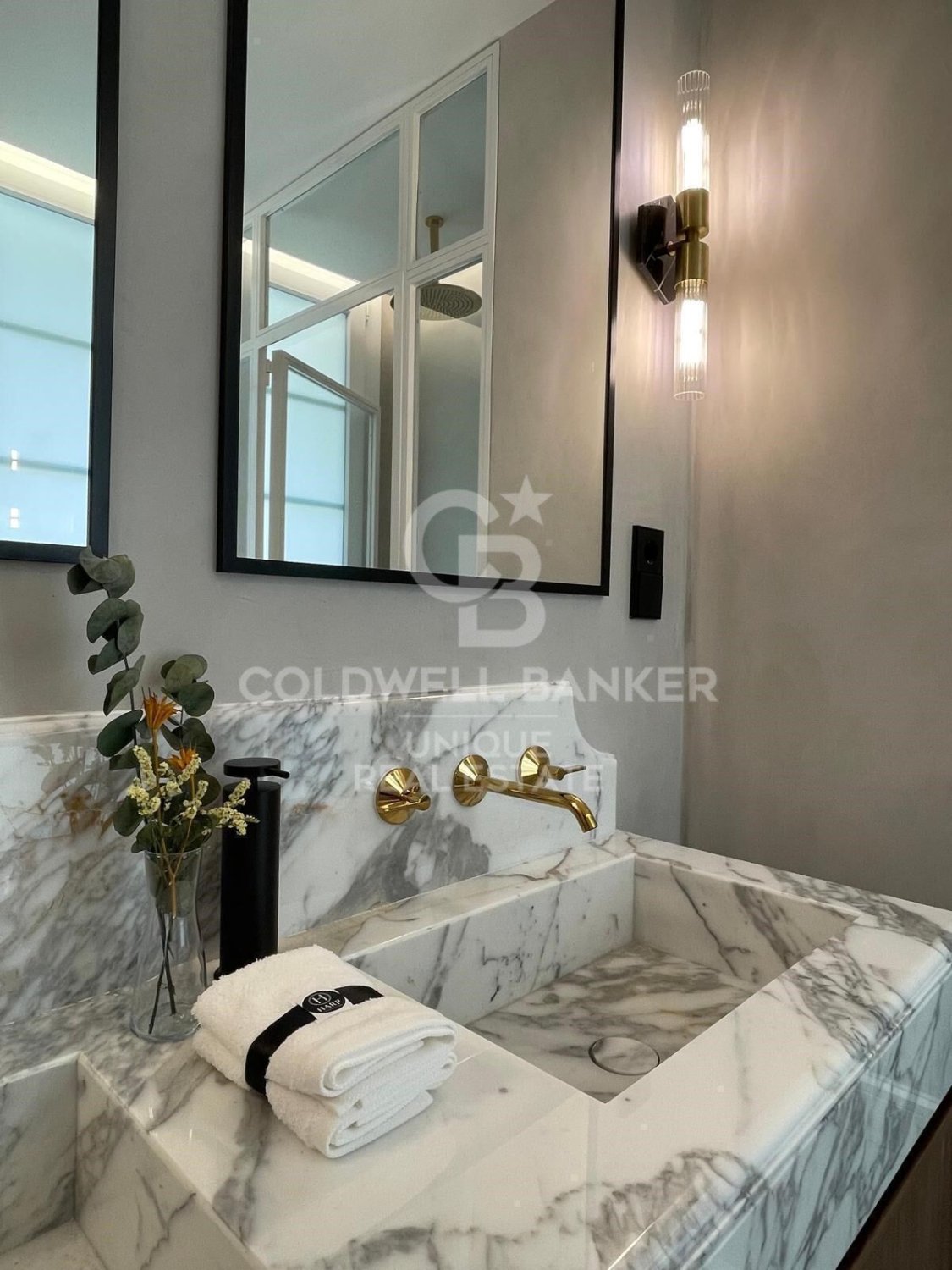 Wohnung in Madrid, Spanien 4 Schlafzimmer, 243 m2 Nr. 160070