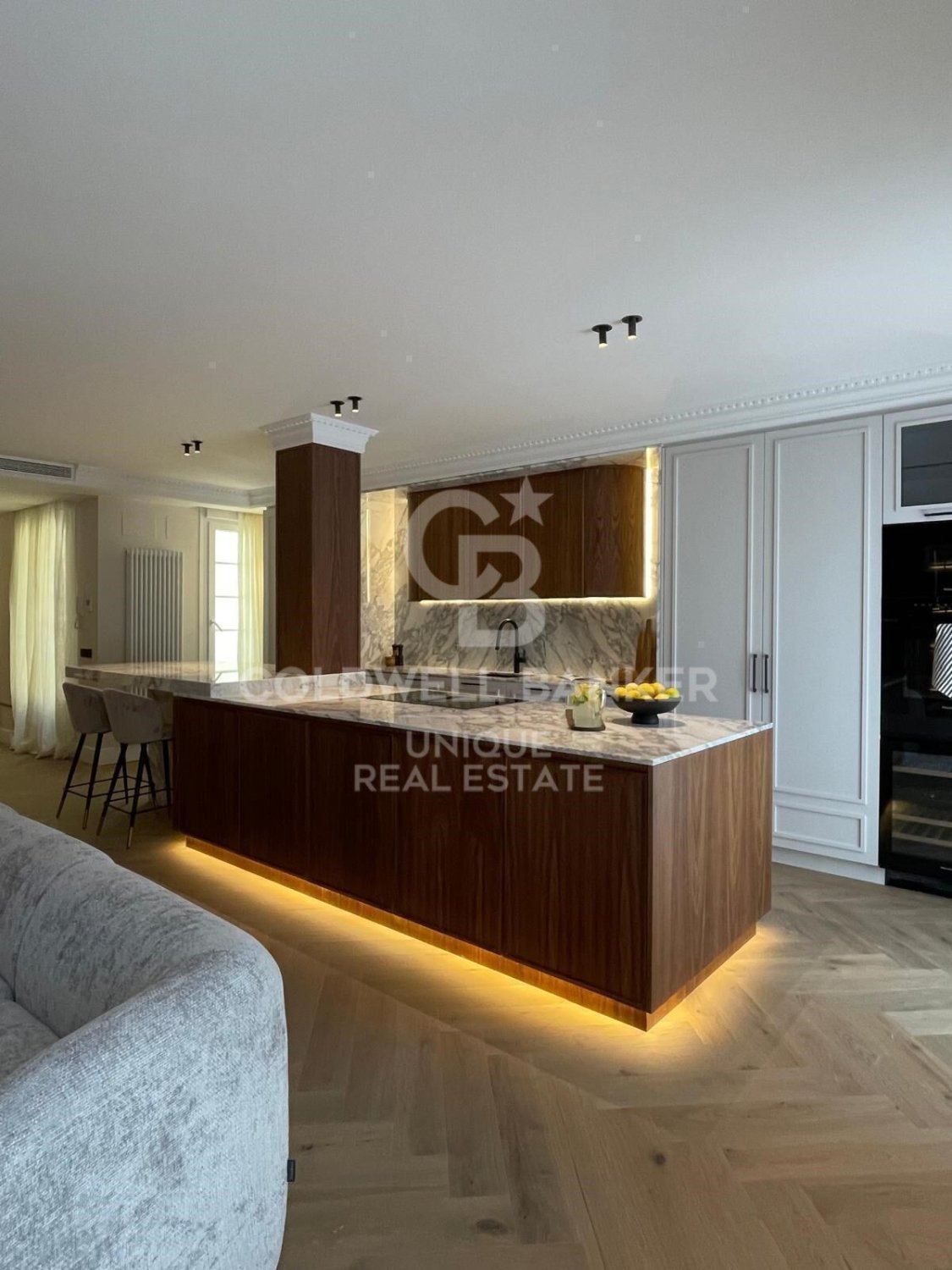 Wohnung in Madrid, Spanien 4 Schlafzimmer, 243 m2 Nr. 160070