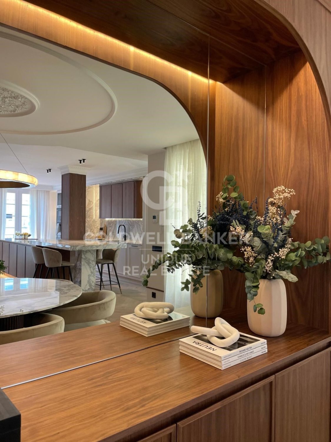 Wohnung in Madrid, Spanien 4 Schlafzimmer, 243 m2 Nr. 160070