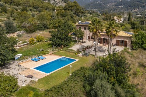 Finca in Bunyola, Mallorca, Spain 6 bedrooms, 380 sq.m. No. 160927