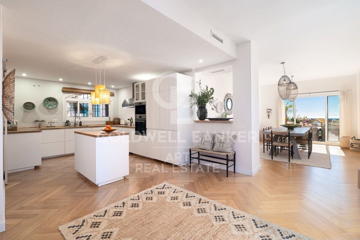 Apartment à Marbella, Malaga, Espagne 3 chambres, 217 m2 No. 178563